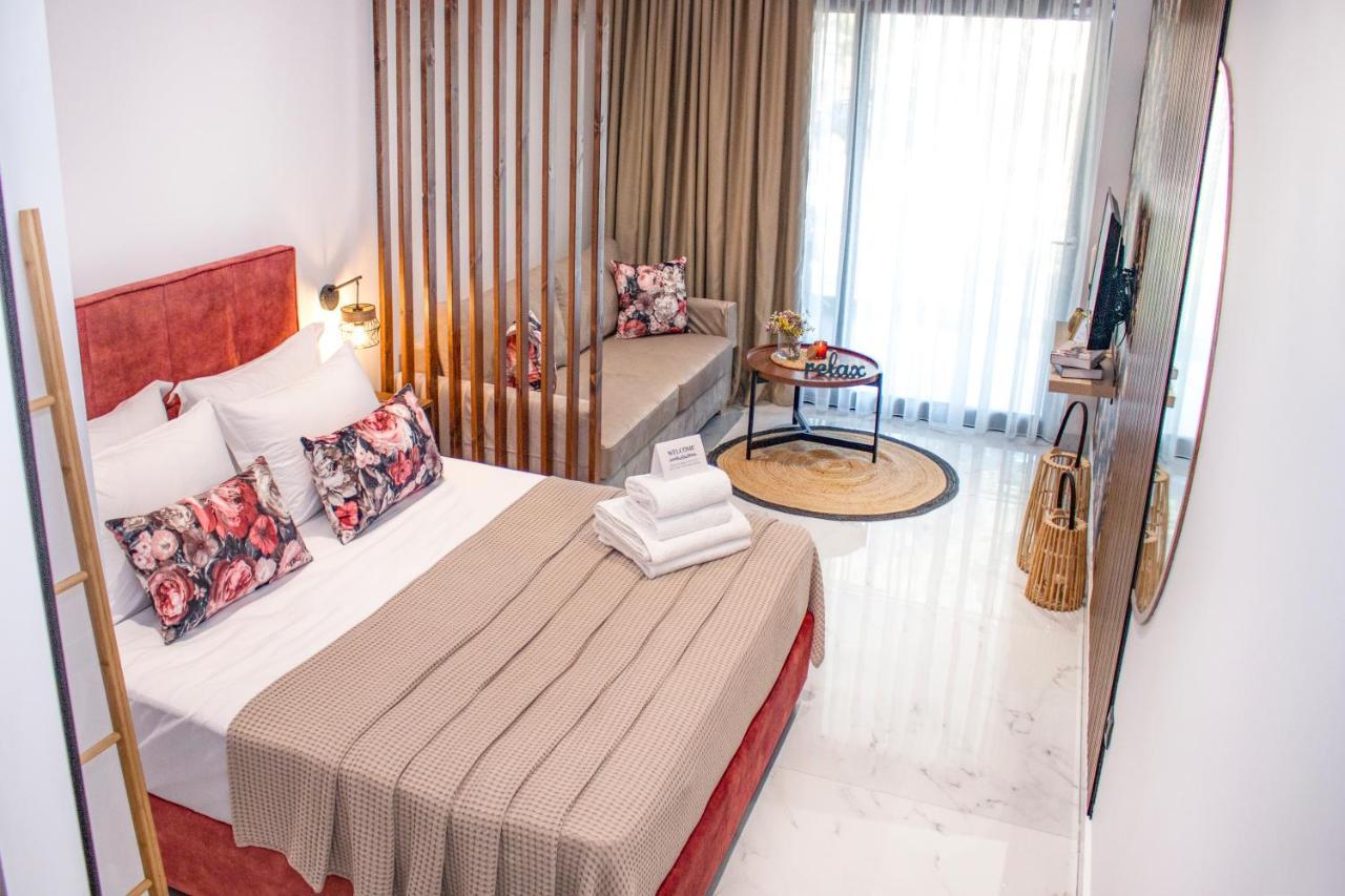 Live The Luxe Apartamento Kallithea  Exterior foto
