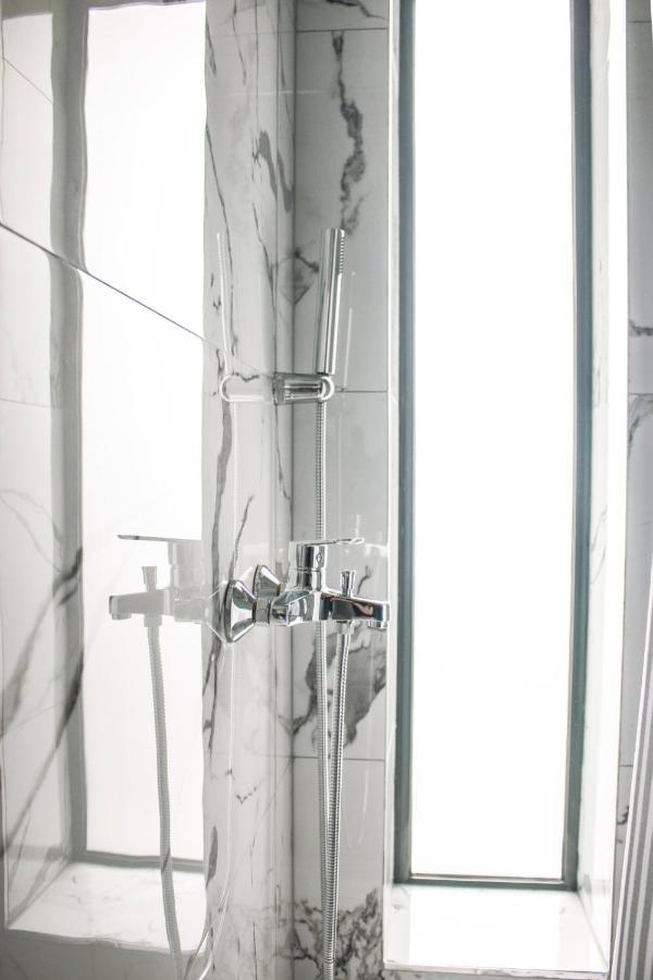 Live The Luxe Apartamento Kallithea  Exterior foto